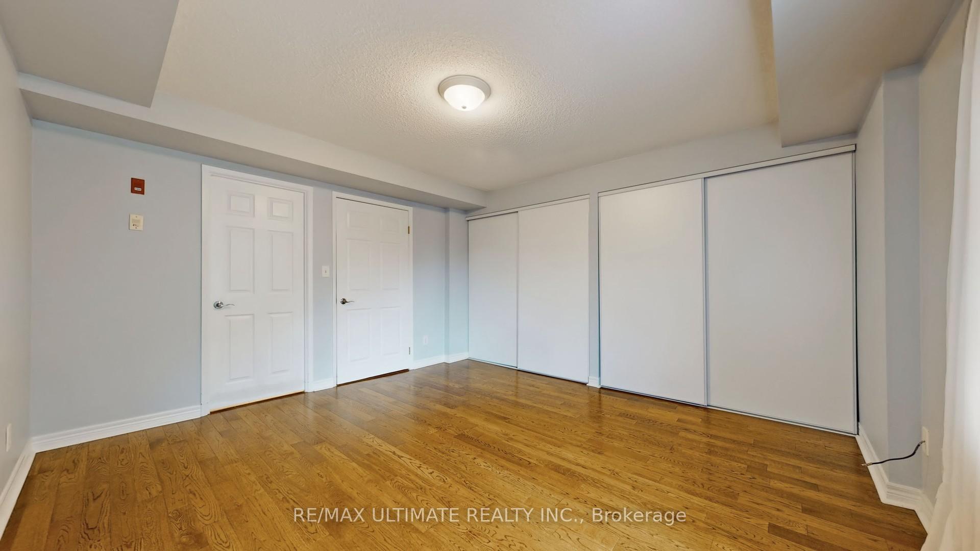 2 Bedrooms Condo at 645 Millwood, Toronto For sale