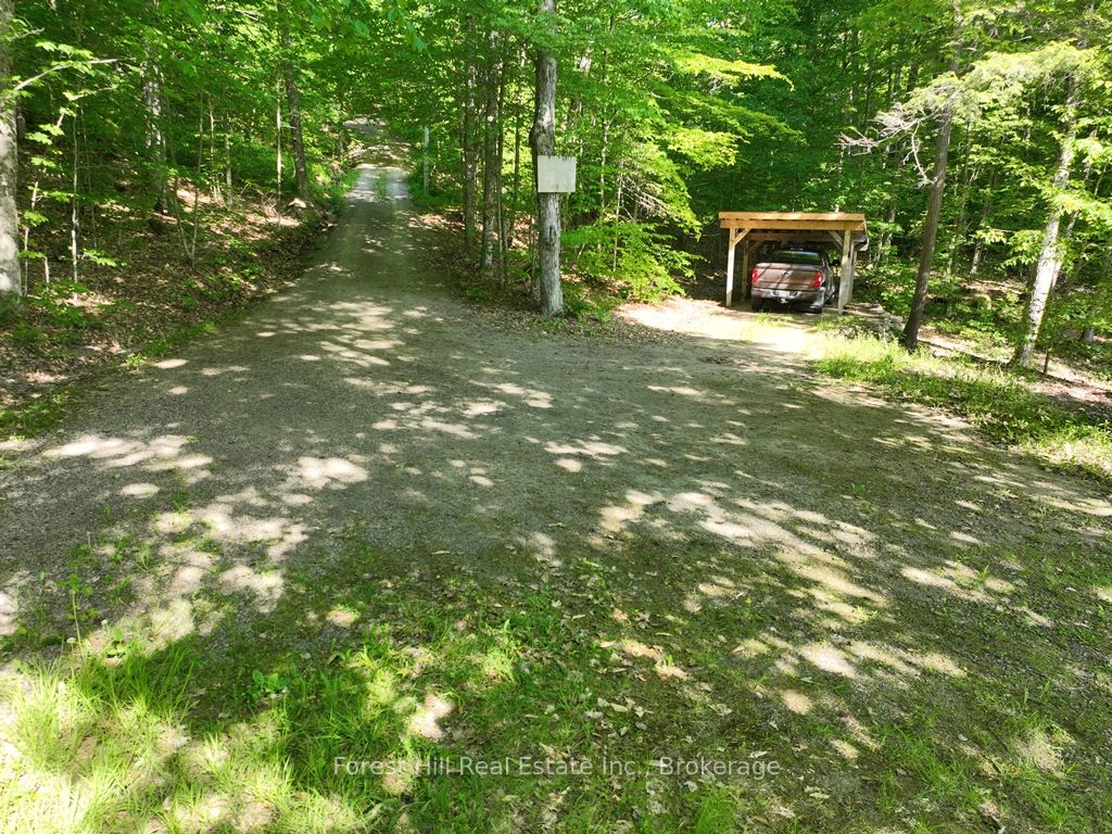 1147 Tock Lane