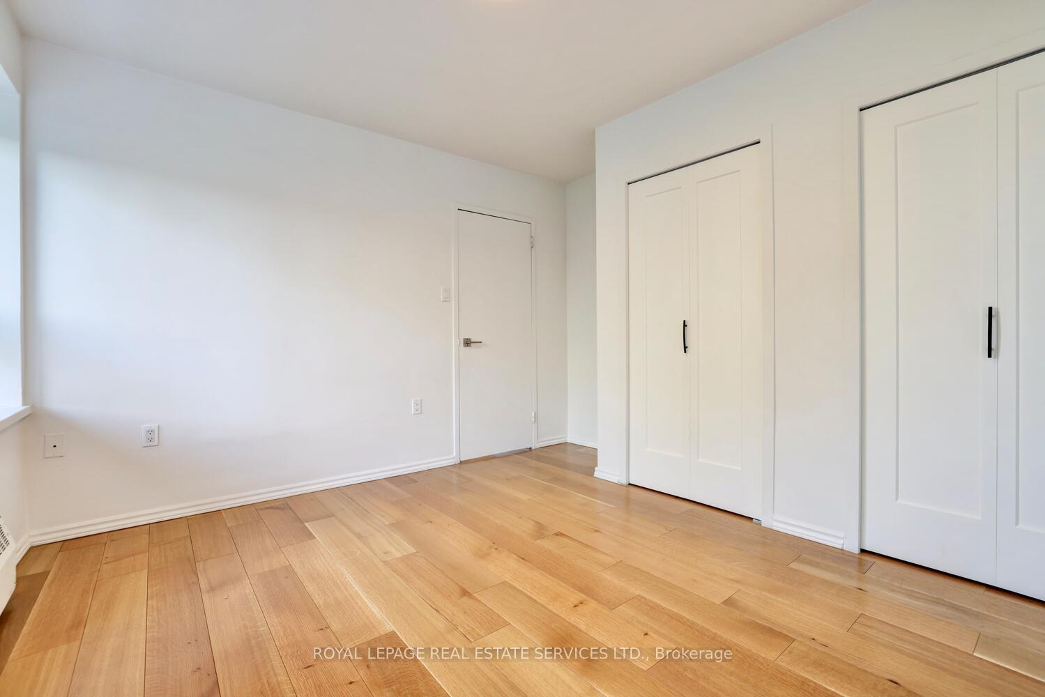 1 Bedroom Co-op at 41 Lake Shore, Toronto For sale