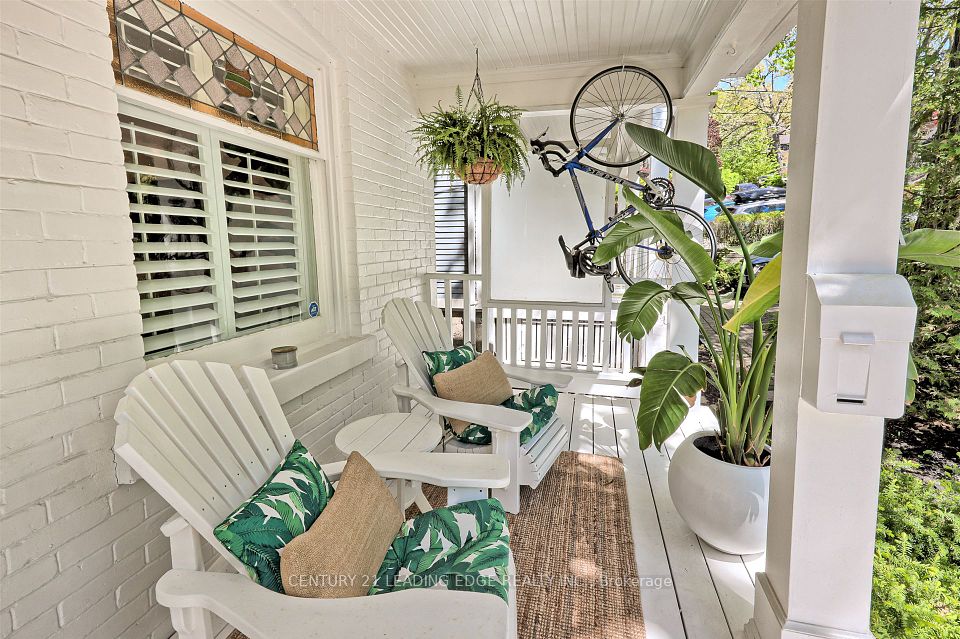 114 Silver Birch Avenue, Toronto, ON M4E 3L4