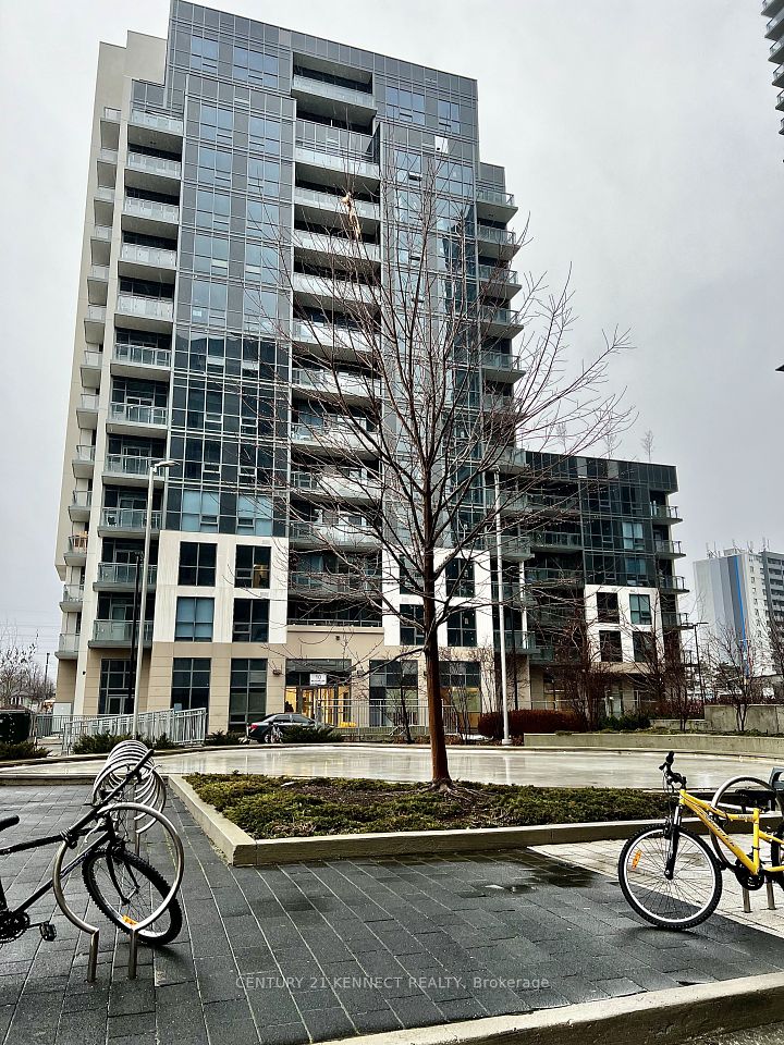 10 Meadowglen Place