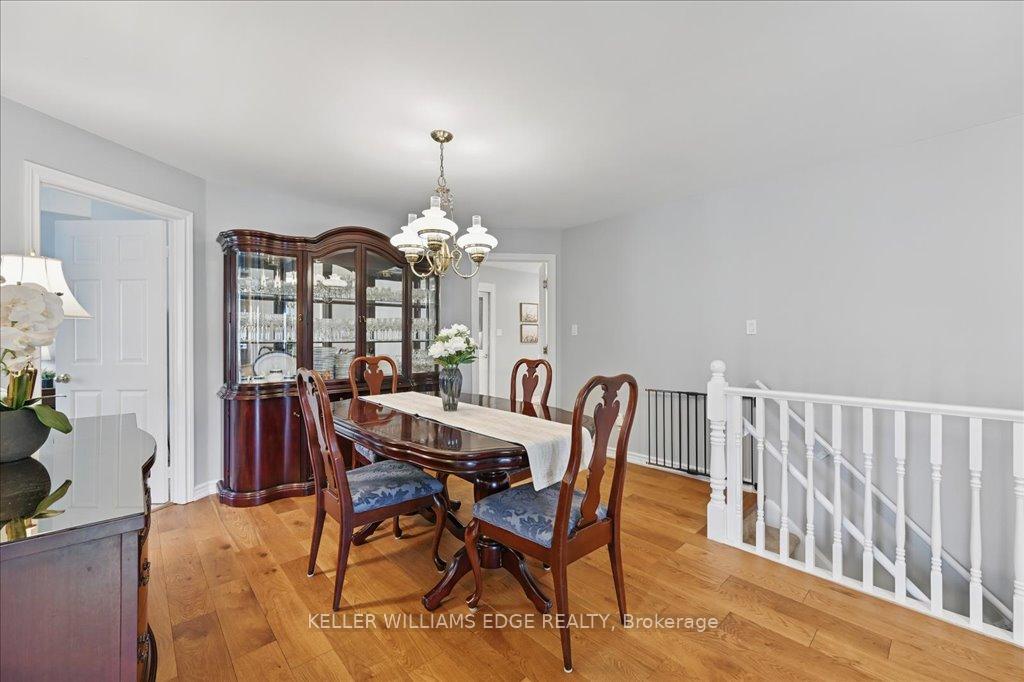 2 Bedrooms Condo at 3230 New,  Burlington For sale