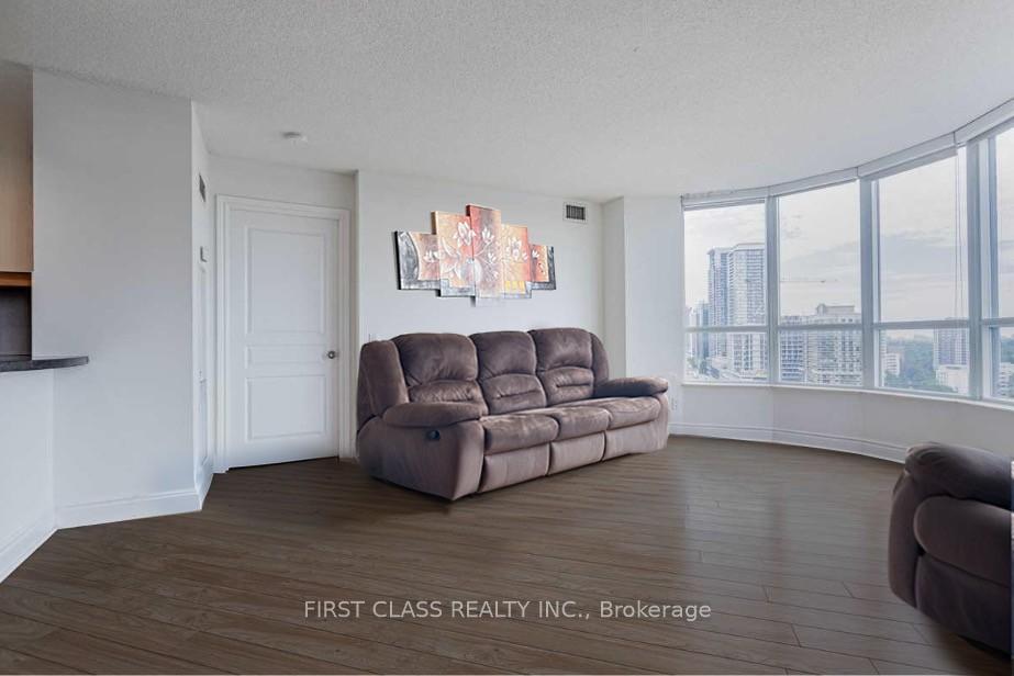 3 Bedrooms Condo at 5 Northtown, Toronto For sale