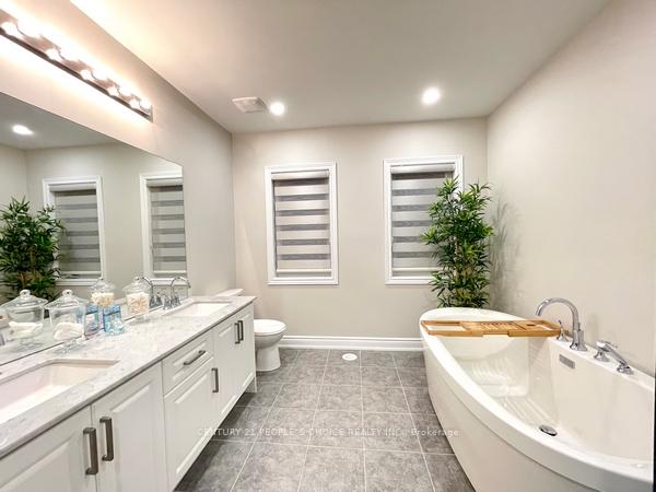 4 Bedrooms Condo at 1026A Islington, Toronto For sale
