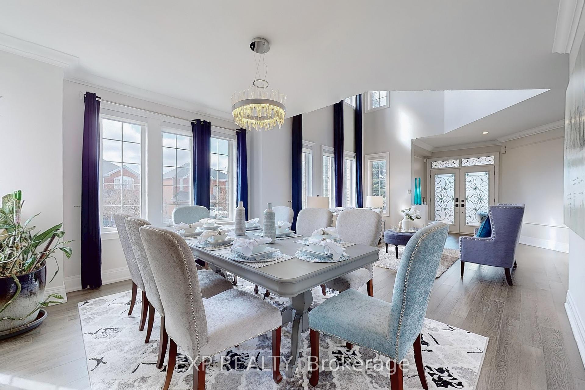 50 Splendor Drive, Whitby, ON L1P 1X5