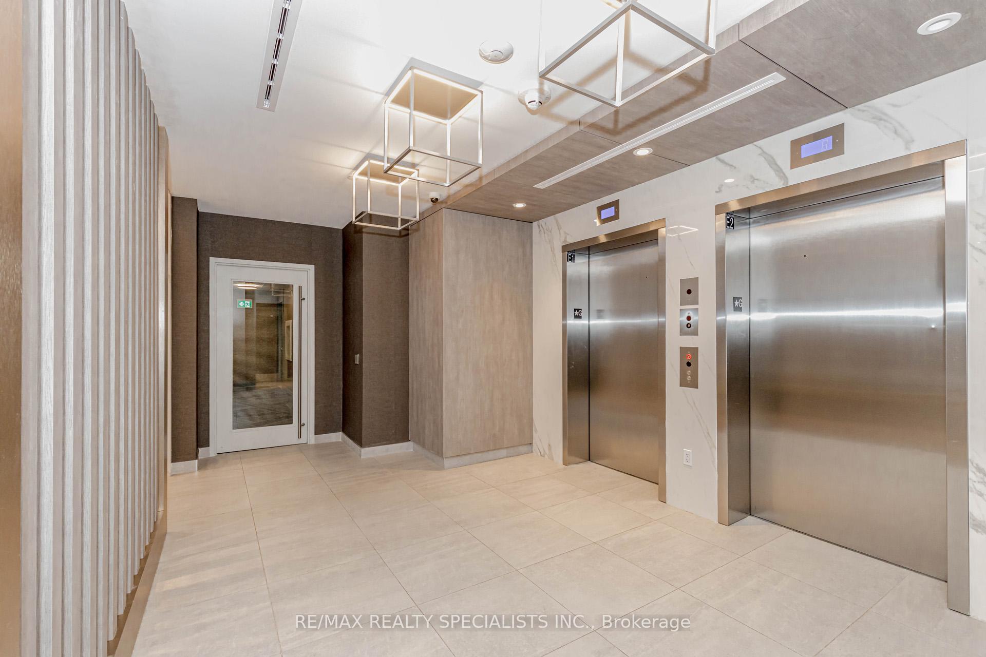 1 Bedroom Condo at 415 Main,  Hamilton For sale