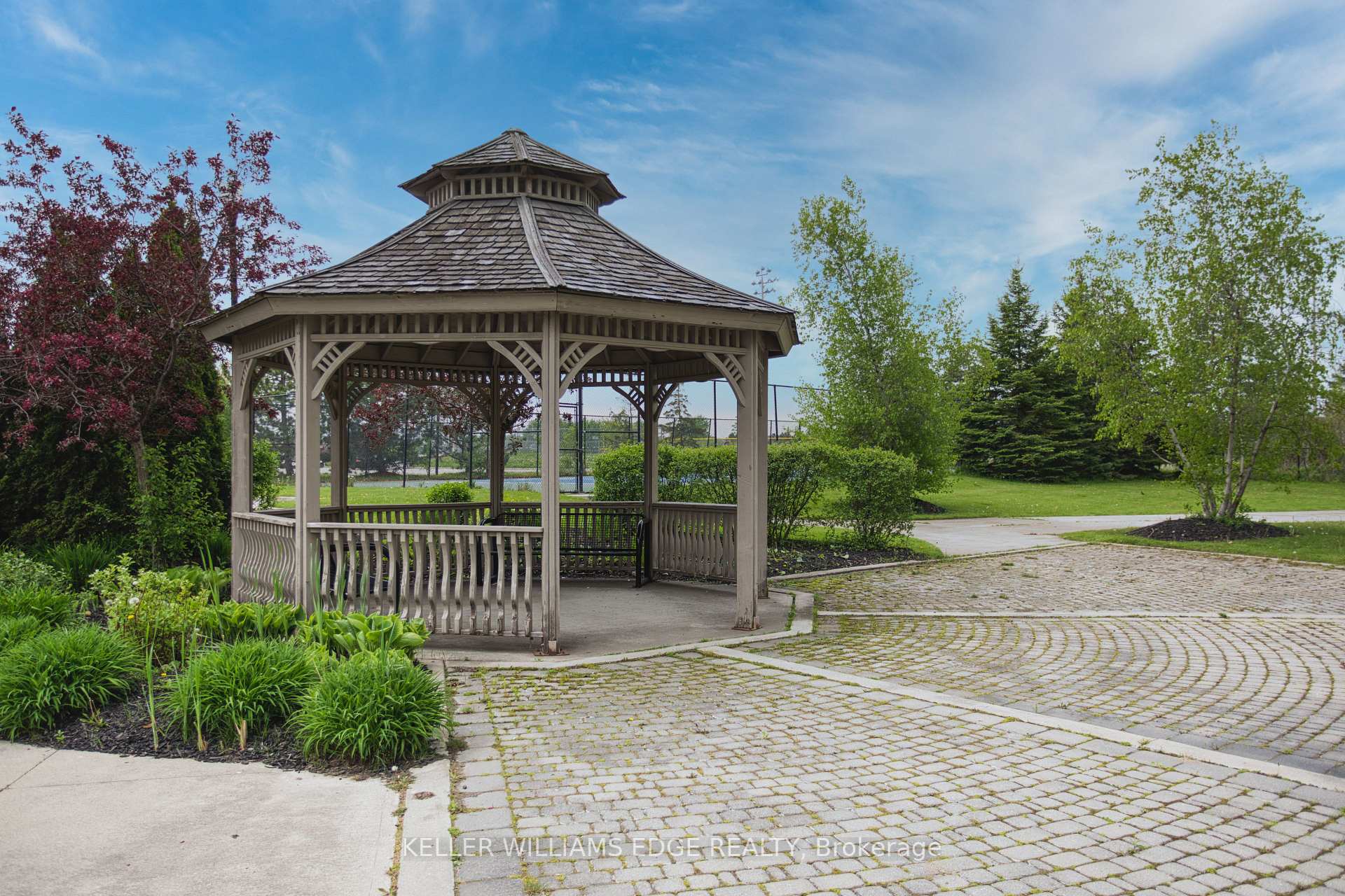 1 Bedroom Condo at 2585 Erin Centre,  Mississauga For sale