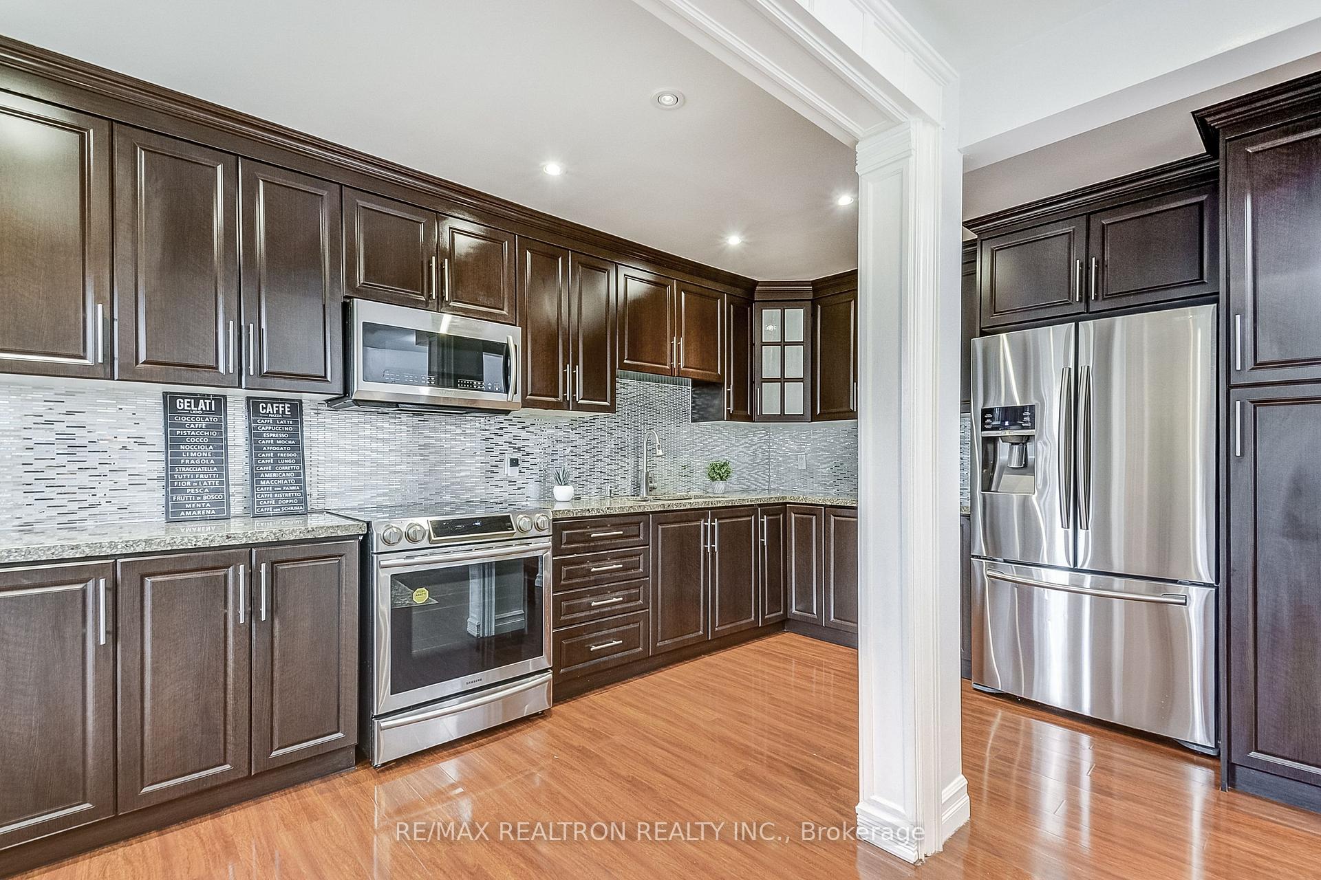3 Bedrooms Condo at 6442 Finch, Toronto For sale