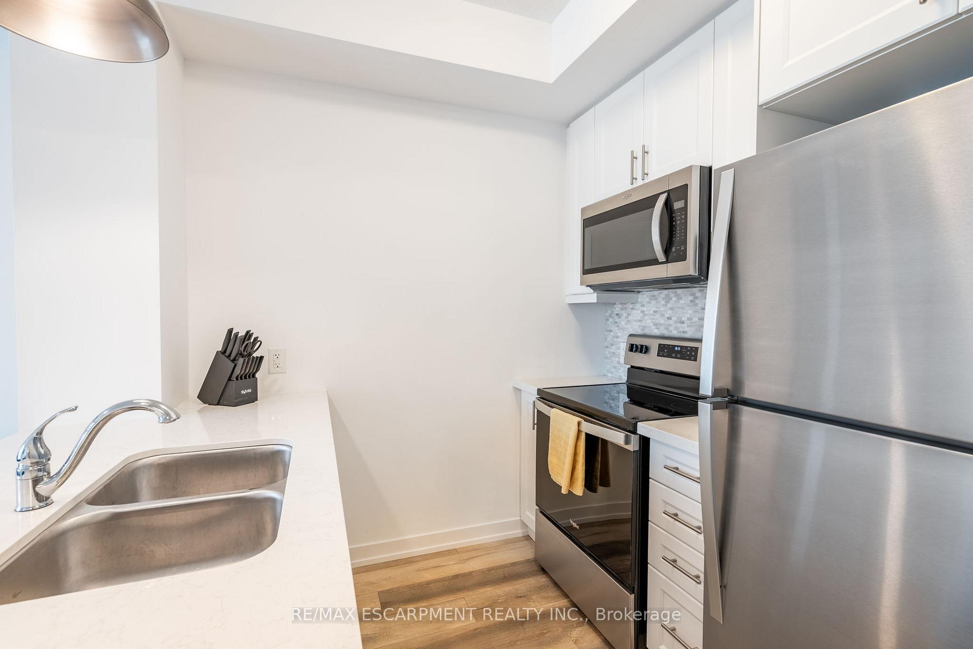 1 Bedroom Condo at 470 Dundas, Hamilton For sale