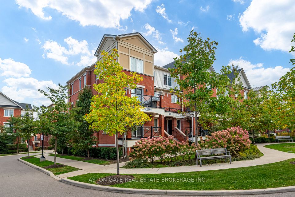 Property at #14 - 2488 Post Road, Oakville, ON L6H 0K1