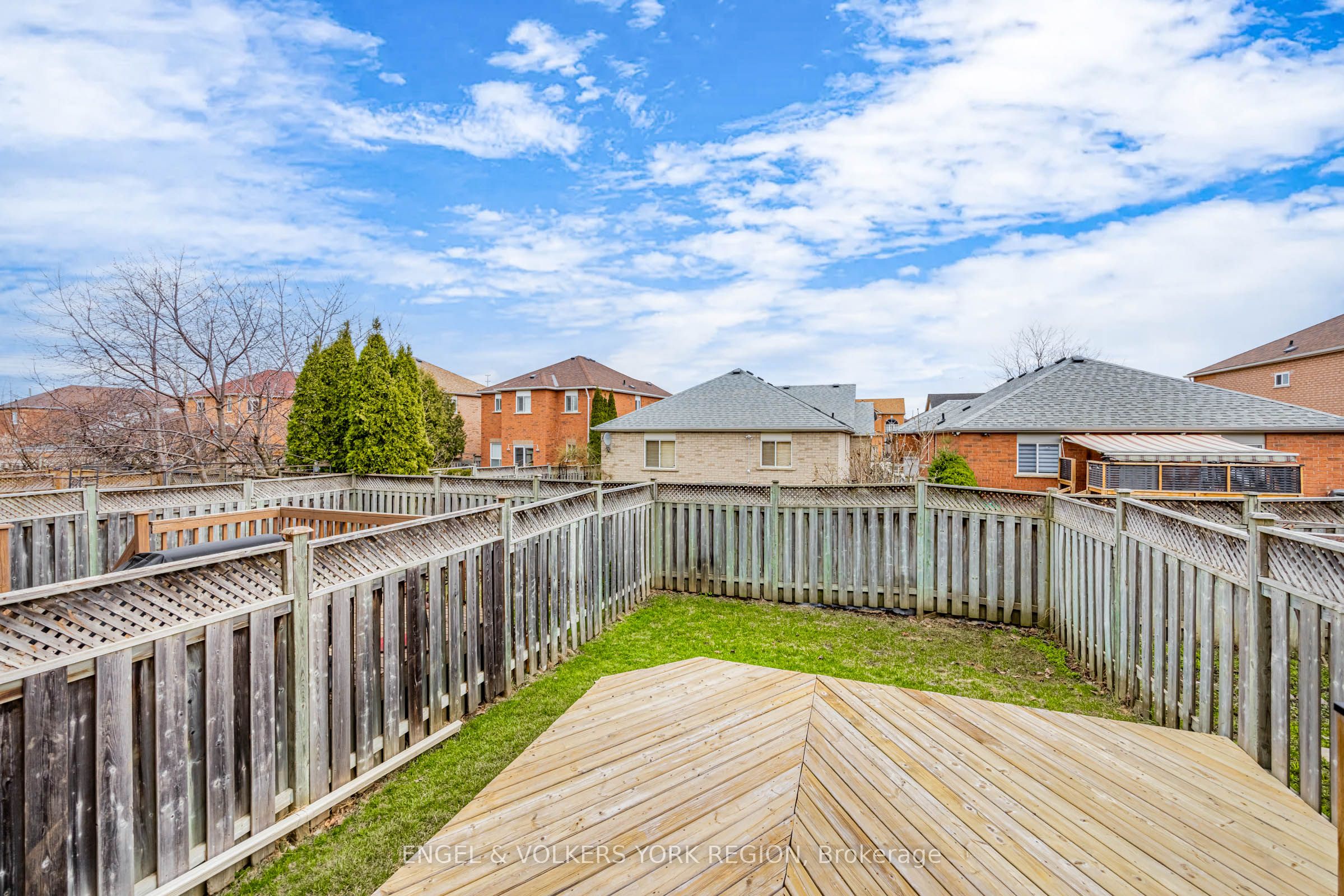 126 Olympia Crescent