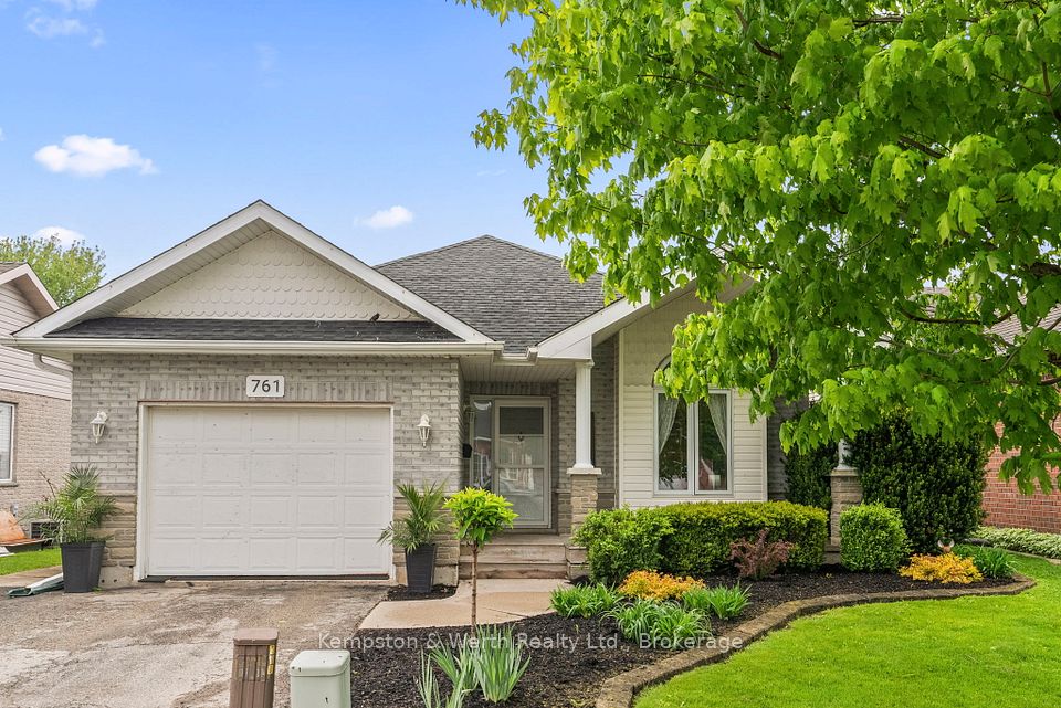 761 Scott Street, North Perth, ON N4W 1J5