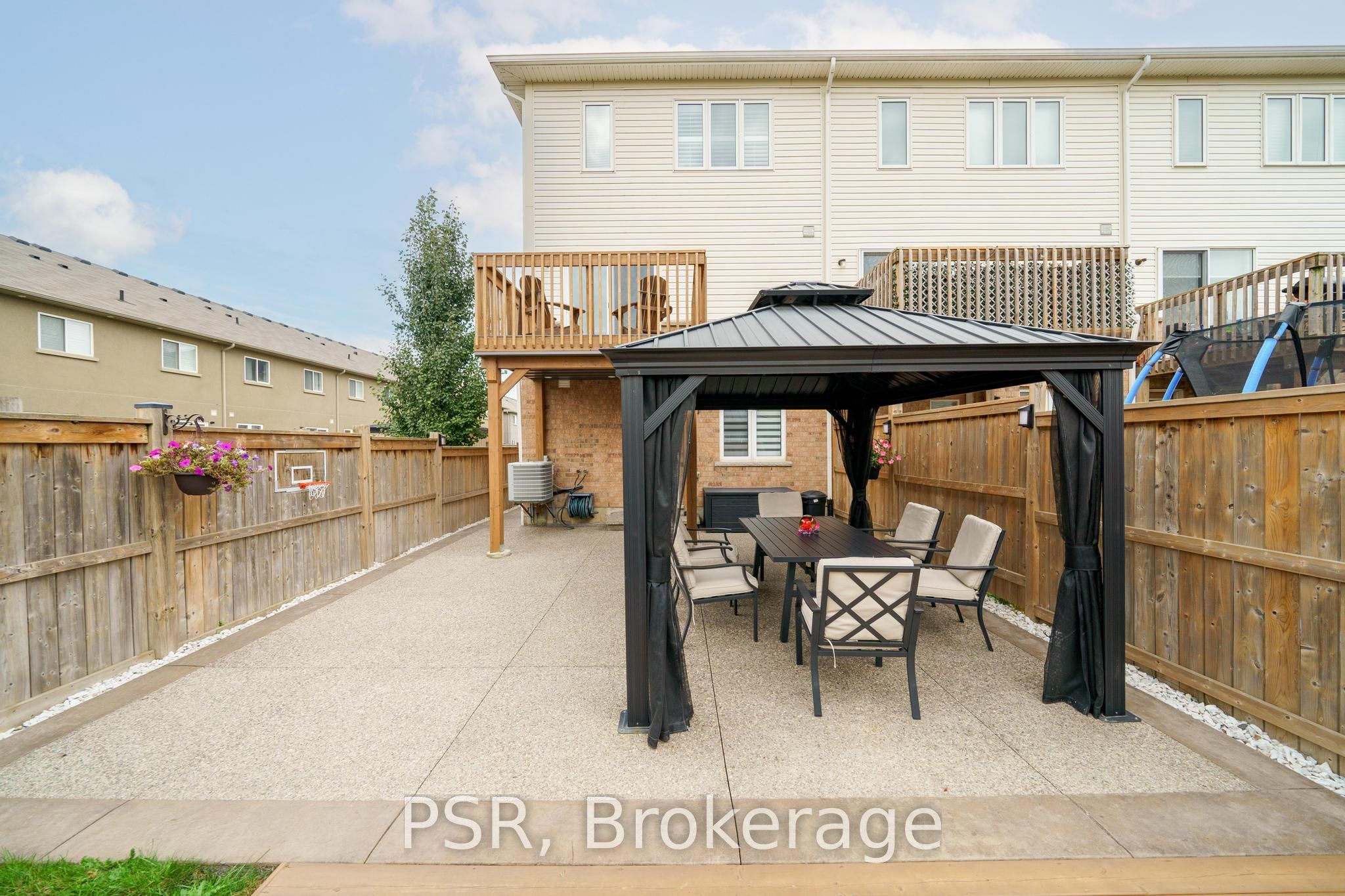 91 Mayland Trail