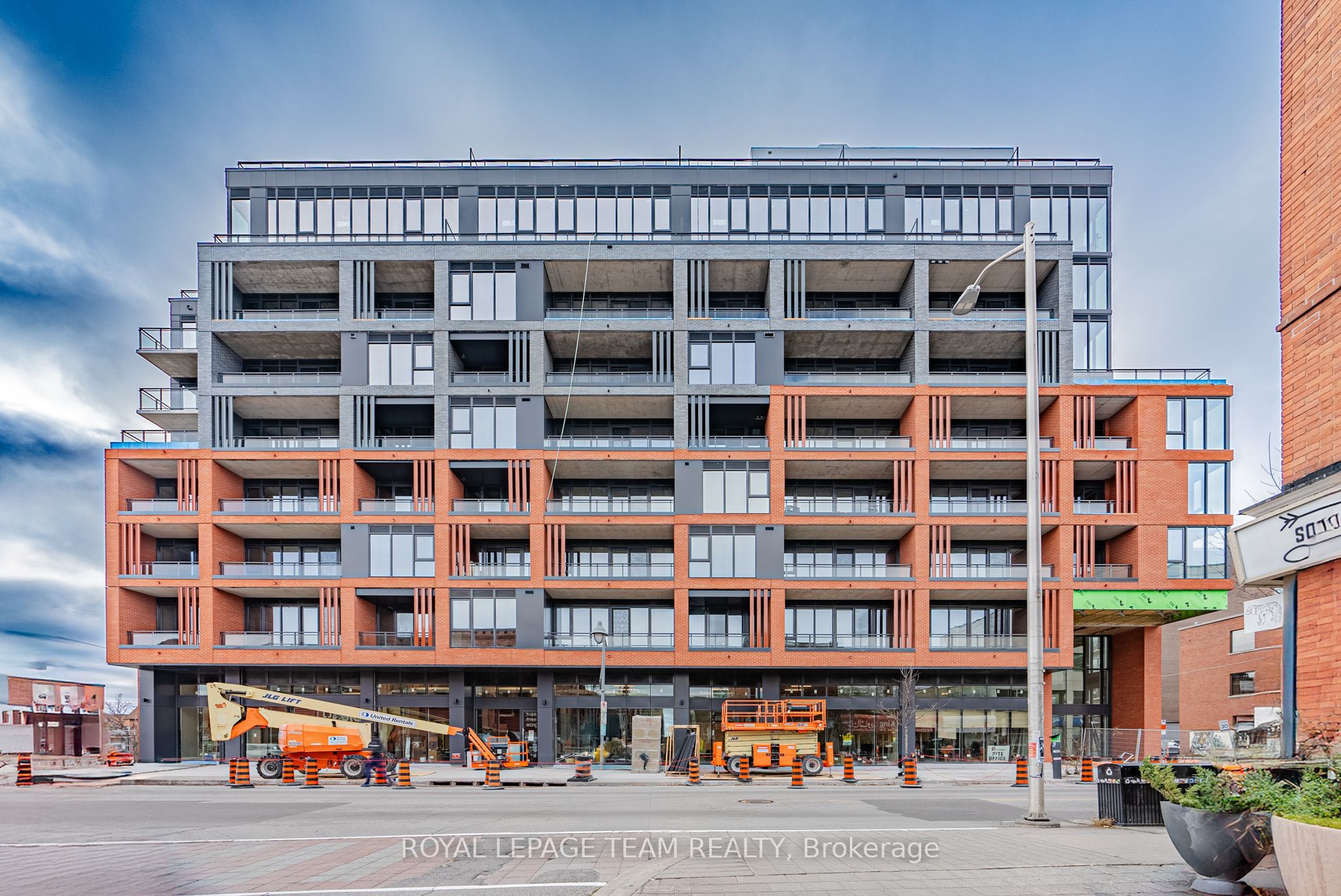 #611 - 10 James Street, OttawaCentre, ON K2P 1T2