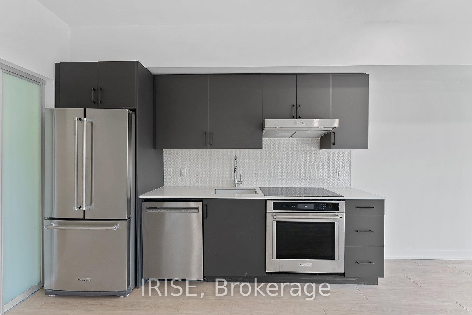 3 Bedrooms Condo at 485 Logan, Toronto For sale