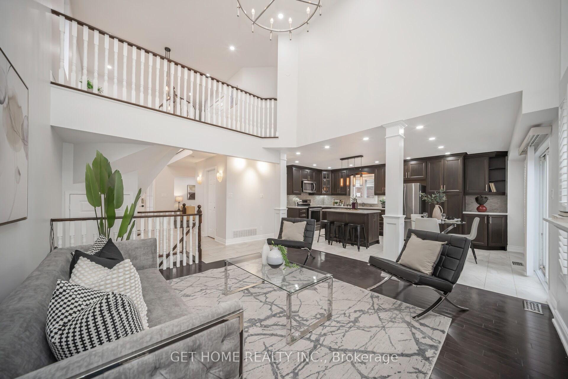 25 Dalebrooke Crescent, Whitby, ON L1P 1P1