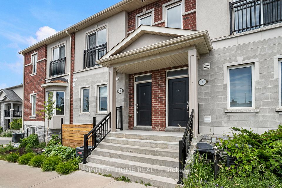 1020 Dunsley
