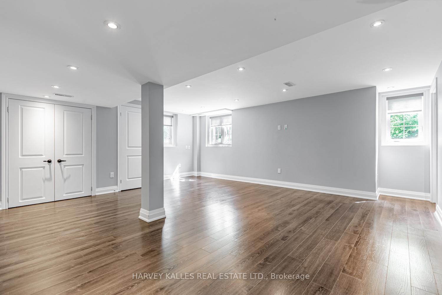 27 Rock Elm Court