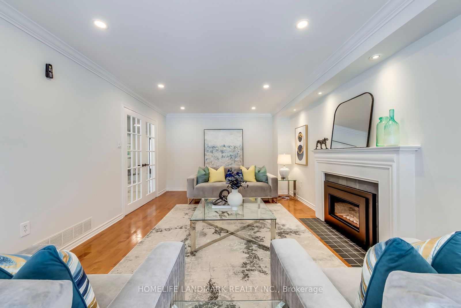 503 Blenheim Crescent