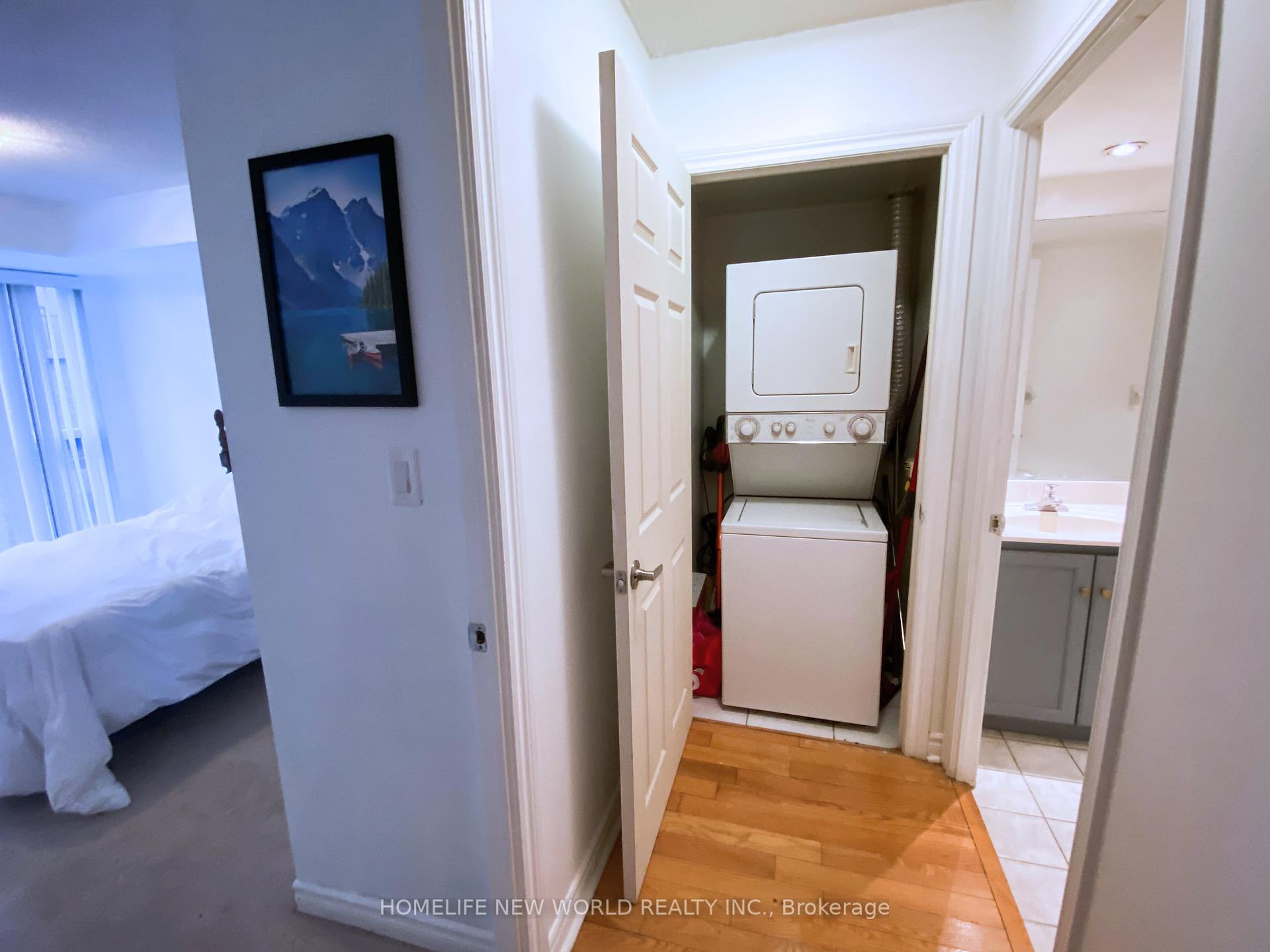 1 Bedroom Condo at 270 Wellington, Toronto For sale