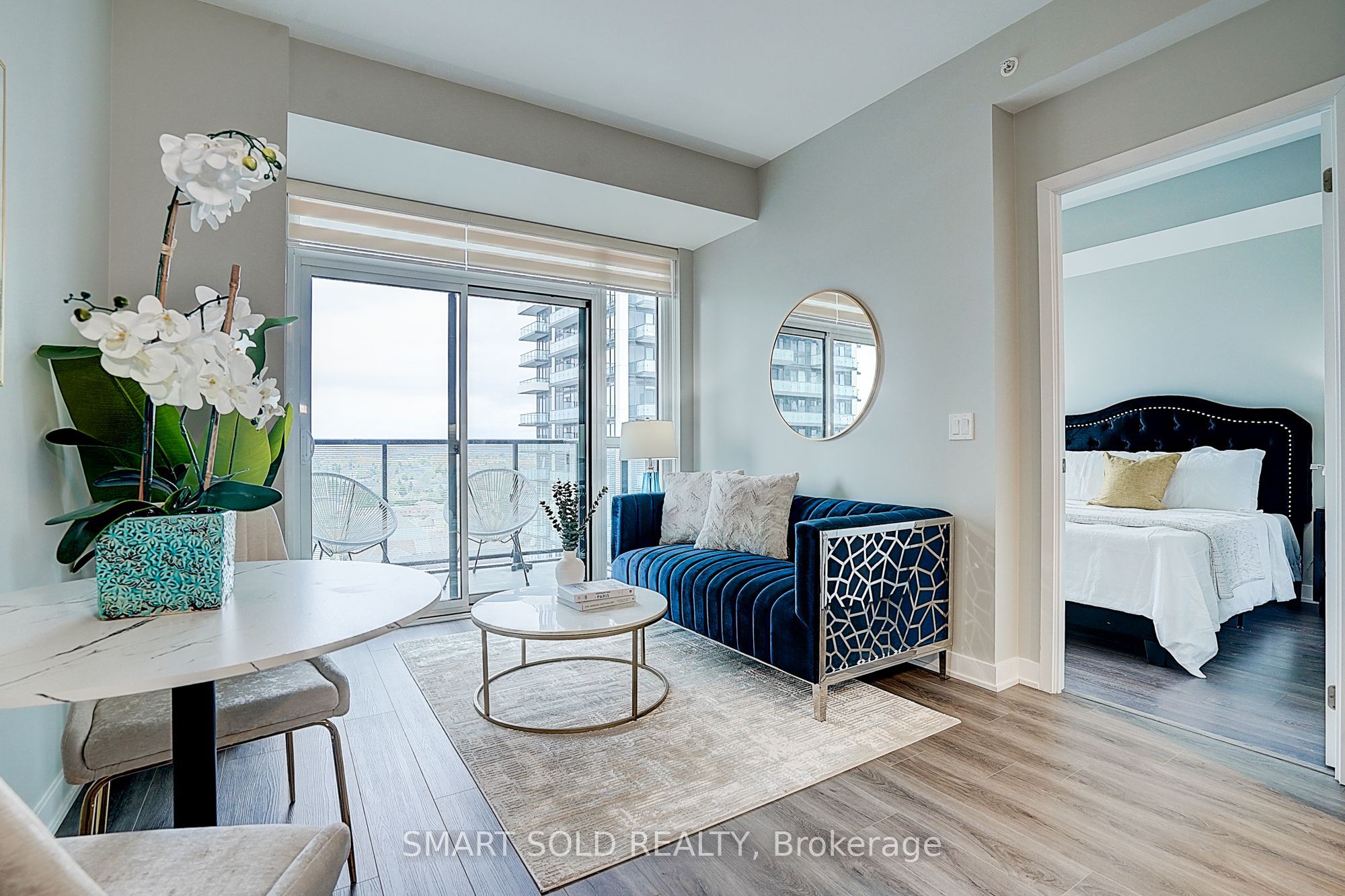 75 Oneida Crescent, #1511