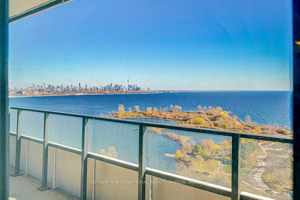 20 Shore Breeze