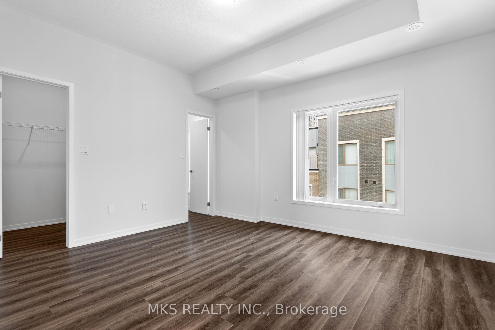 3 Bedrooms Condo at 23 Mable Smith,  Vaughan For sale