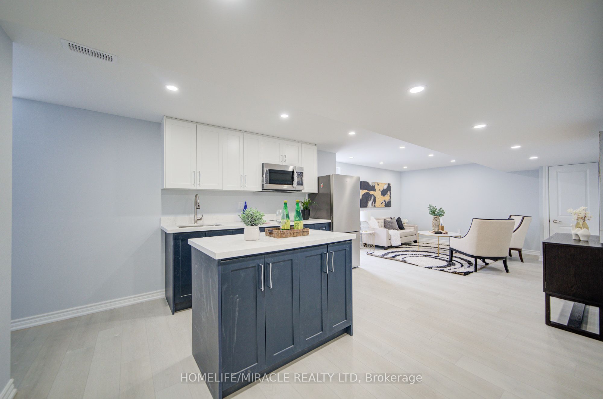 558 Baker Hill Boulevard