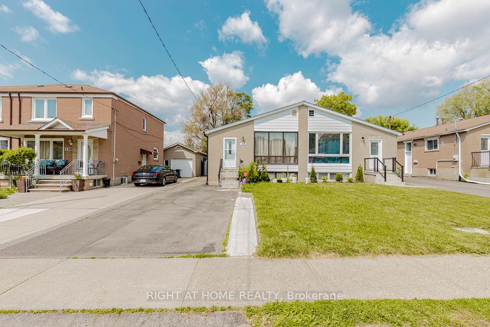 132 Laurel