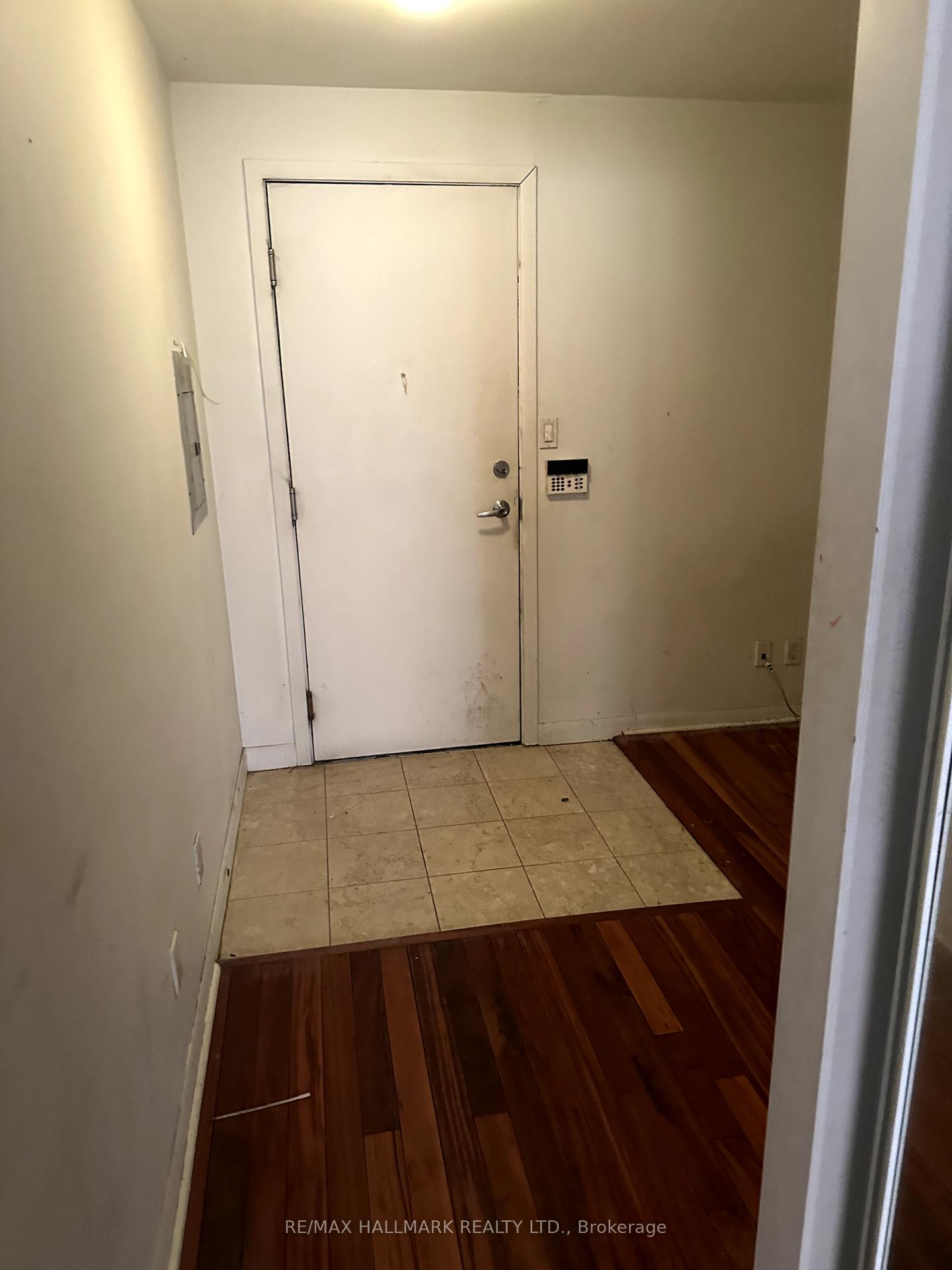 1 Bedroom Condo at 313 Richmond,  Toronto For sale
