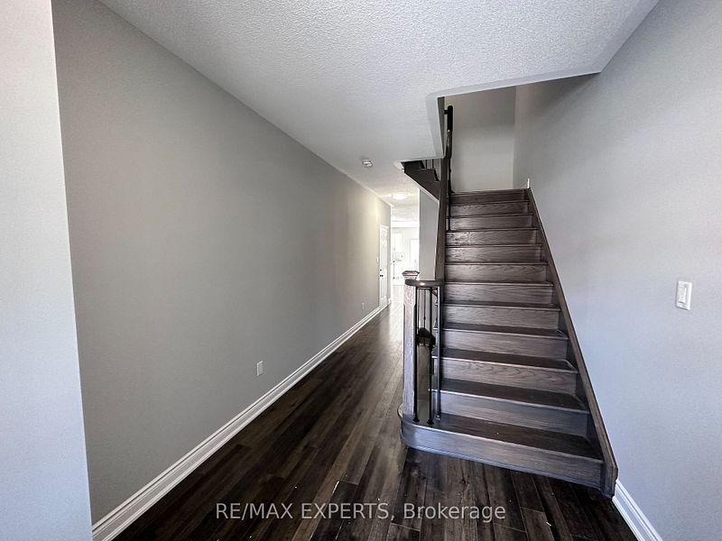 1273 Peelar Crescent