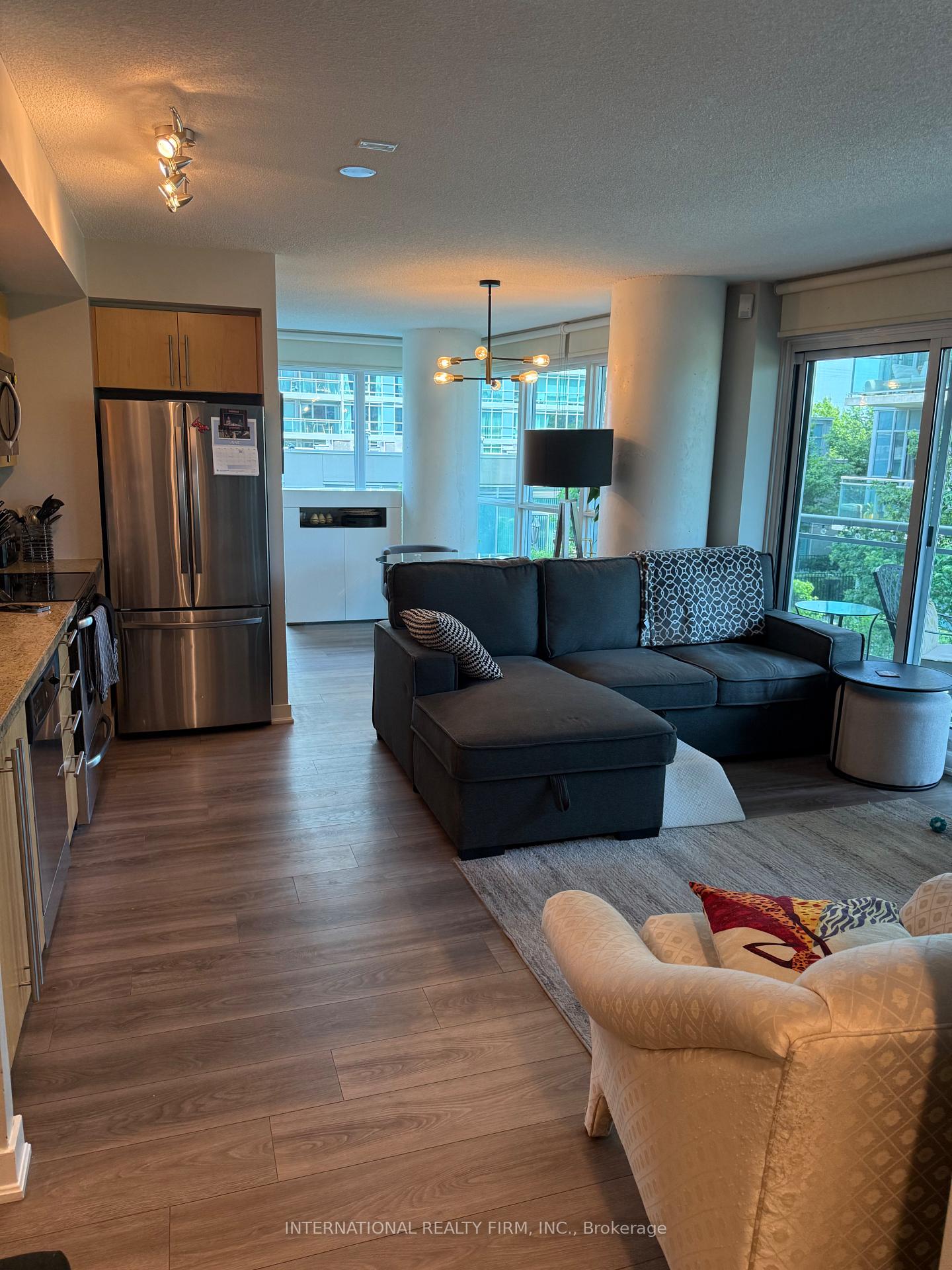 2 Bedrooms Condo at 155 Legion, Toronto For sale