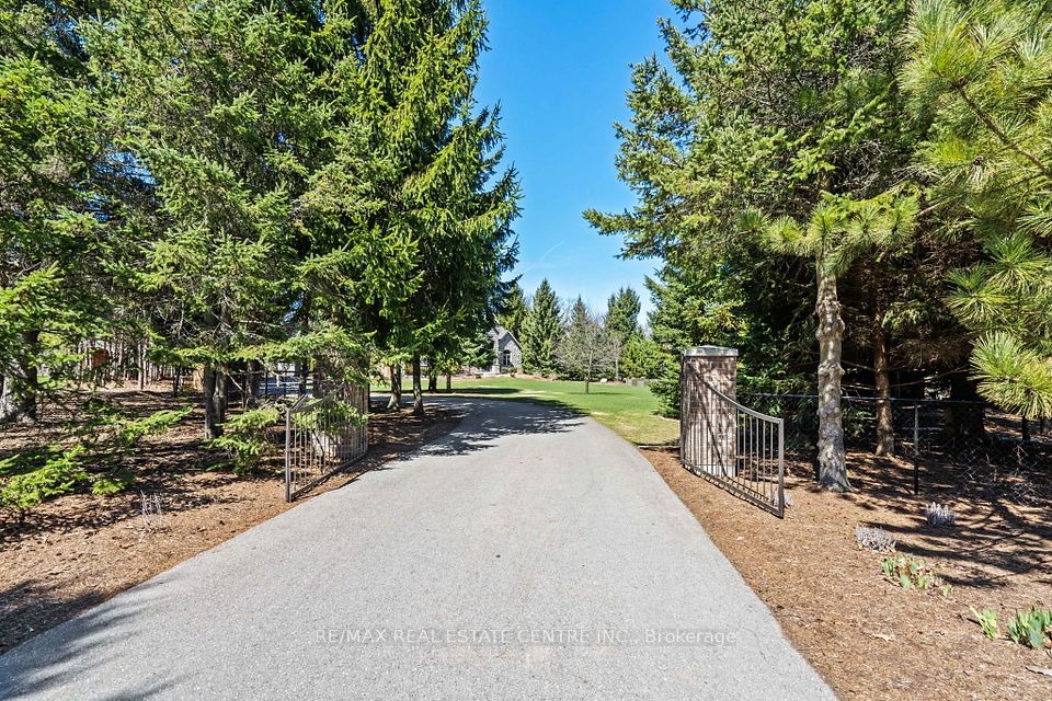 203 East River Road, Brant, ON N0E 1N0