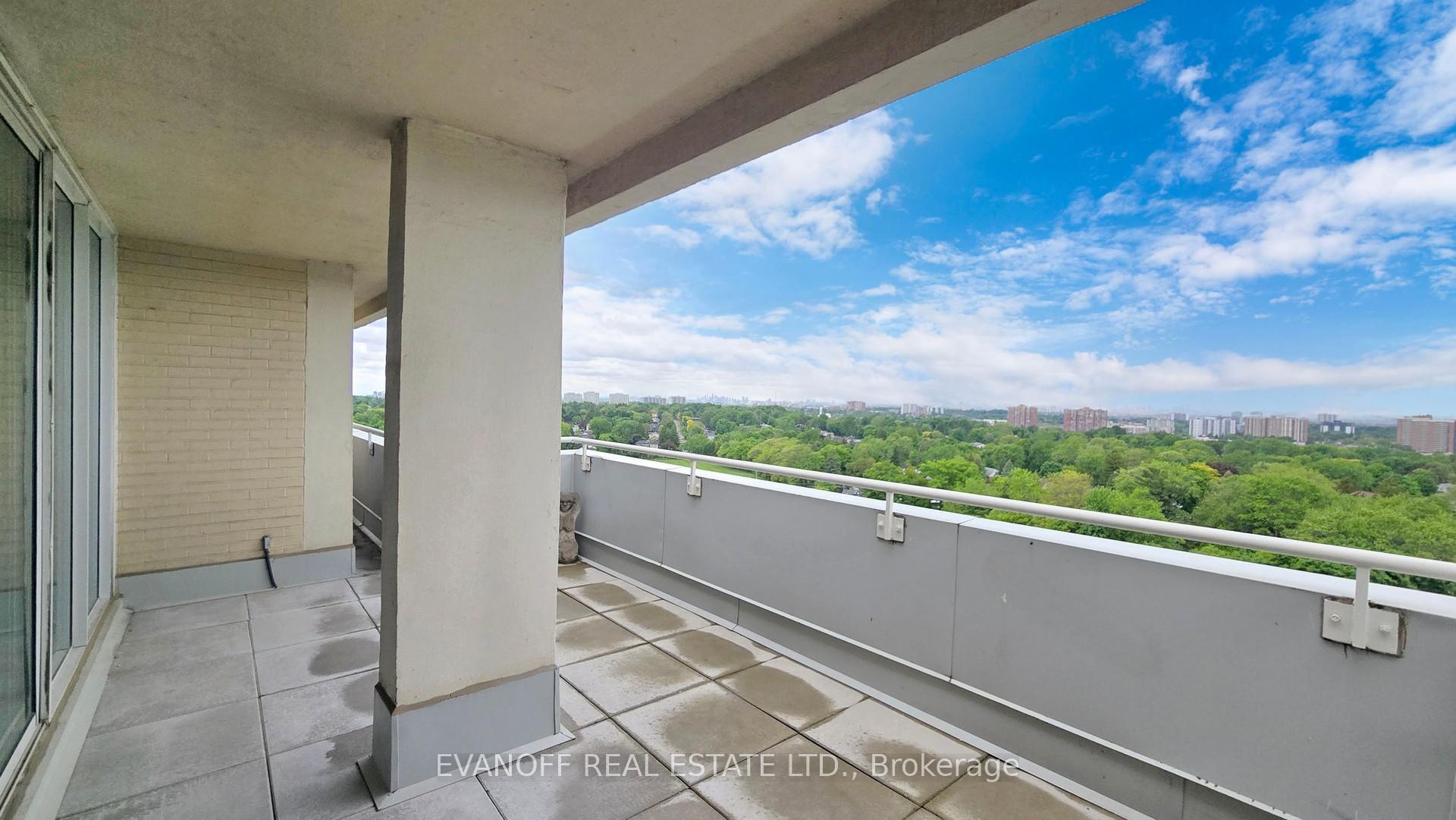 3 Bedrooms Condo at 3311 Kingston, Toronto For sale