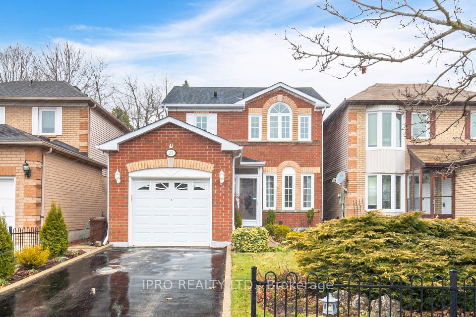 27 Lasby Lane, Halton Hills, ON L7J 2W9
