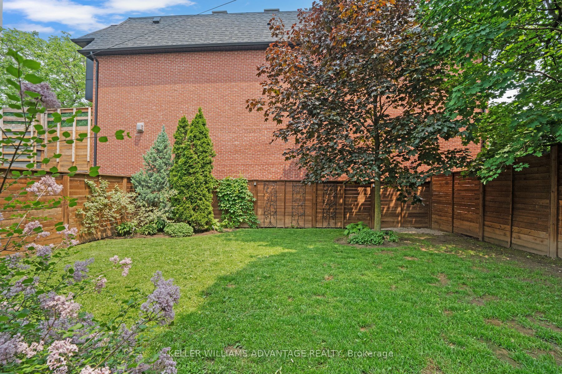387 Elm Road