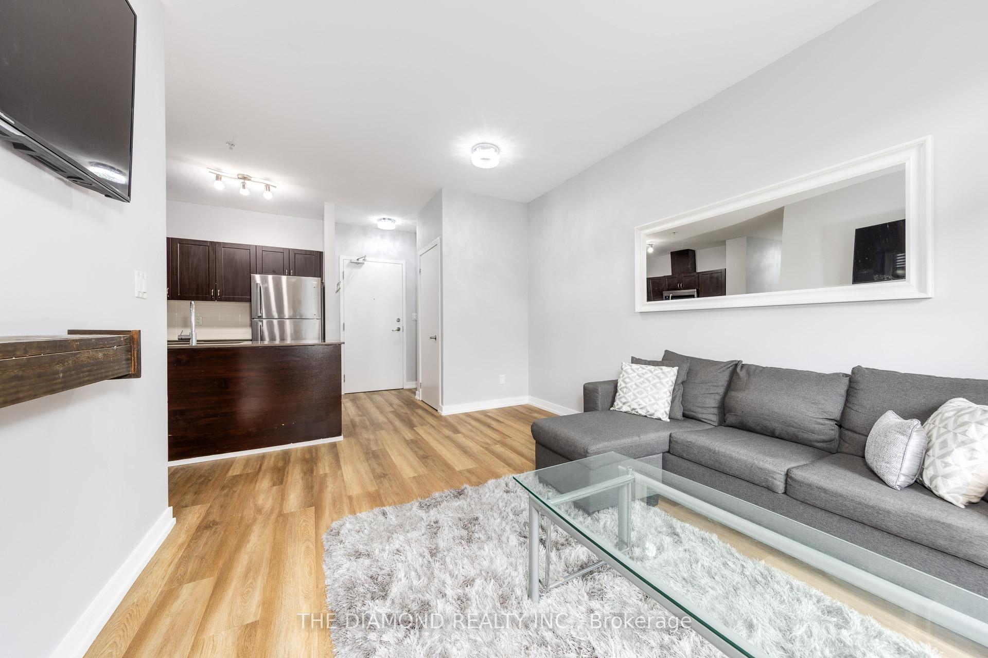 2 Bedrooms Condo at 3560 St Clair, Toronto For sale