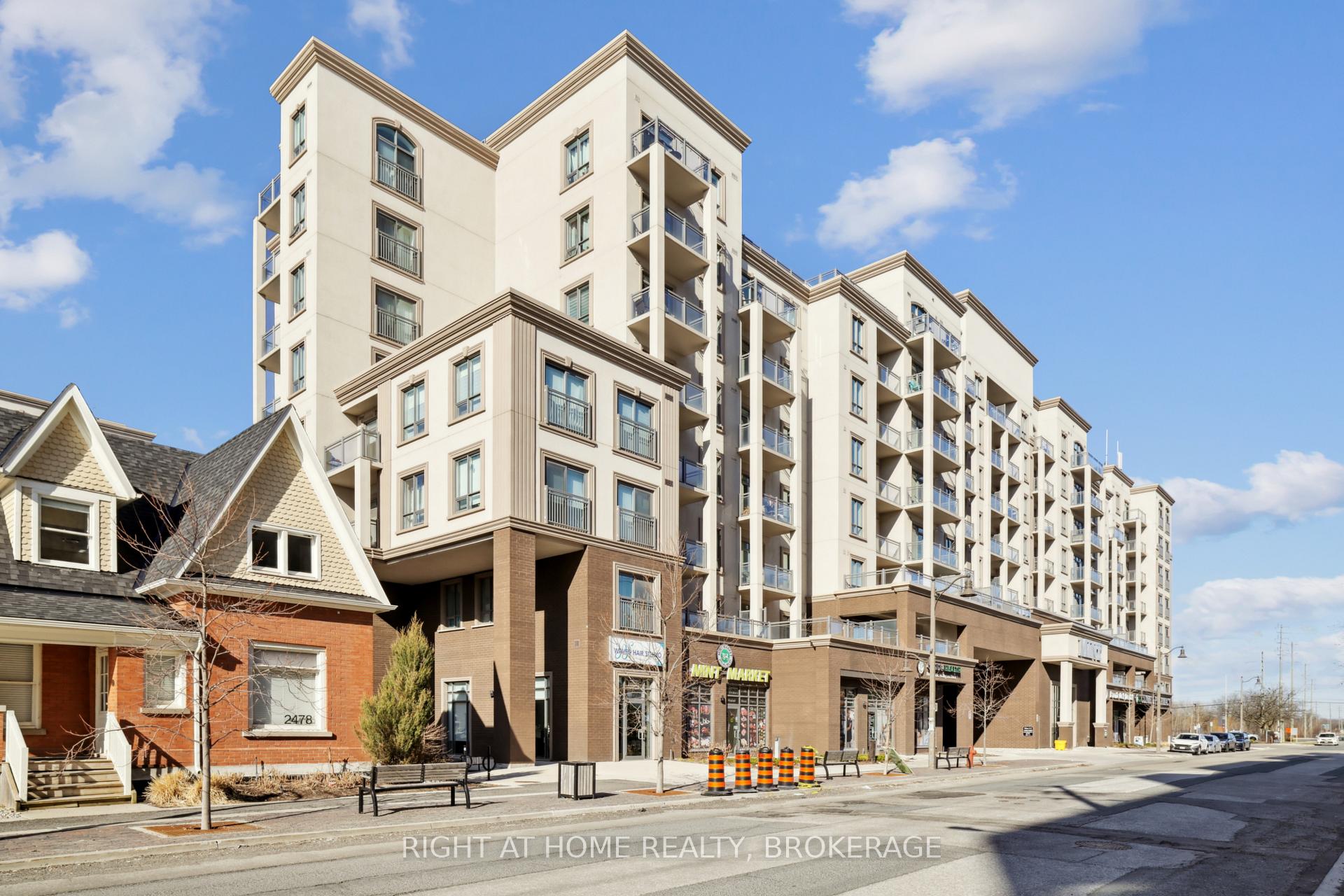 1 Bedroom Condo at 2486 Old Bronte, Oakville For sale