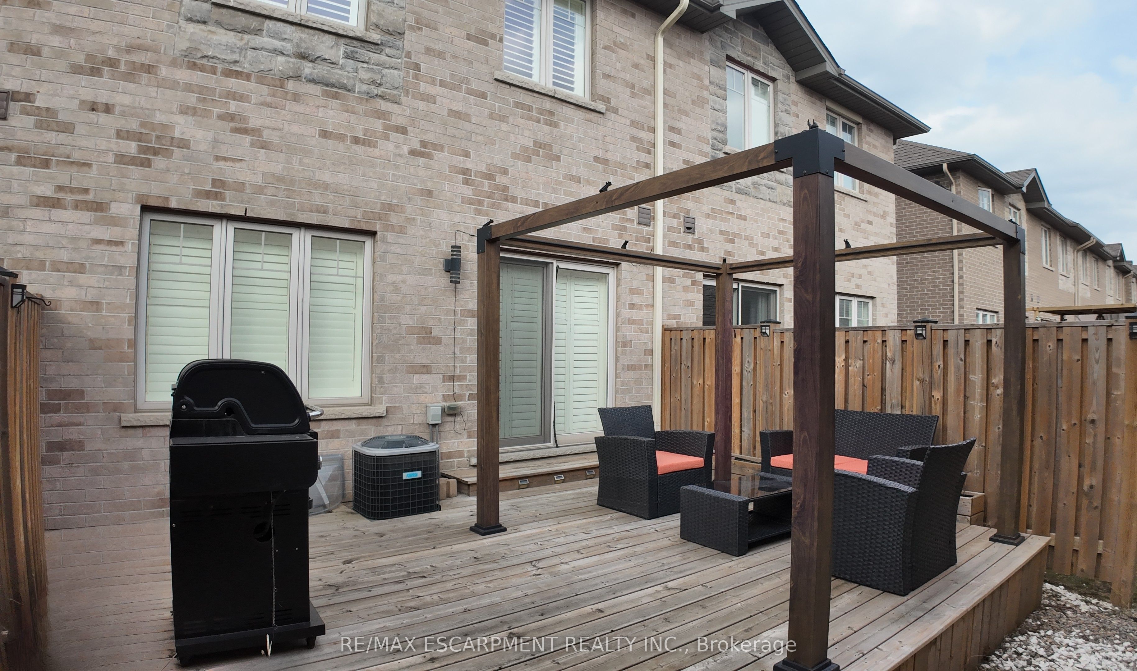 98 Shoreview Place, #12