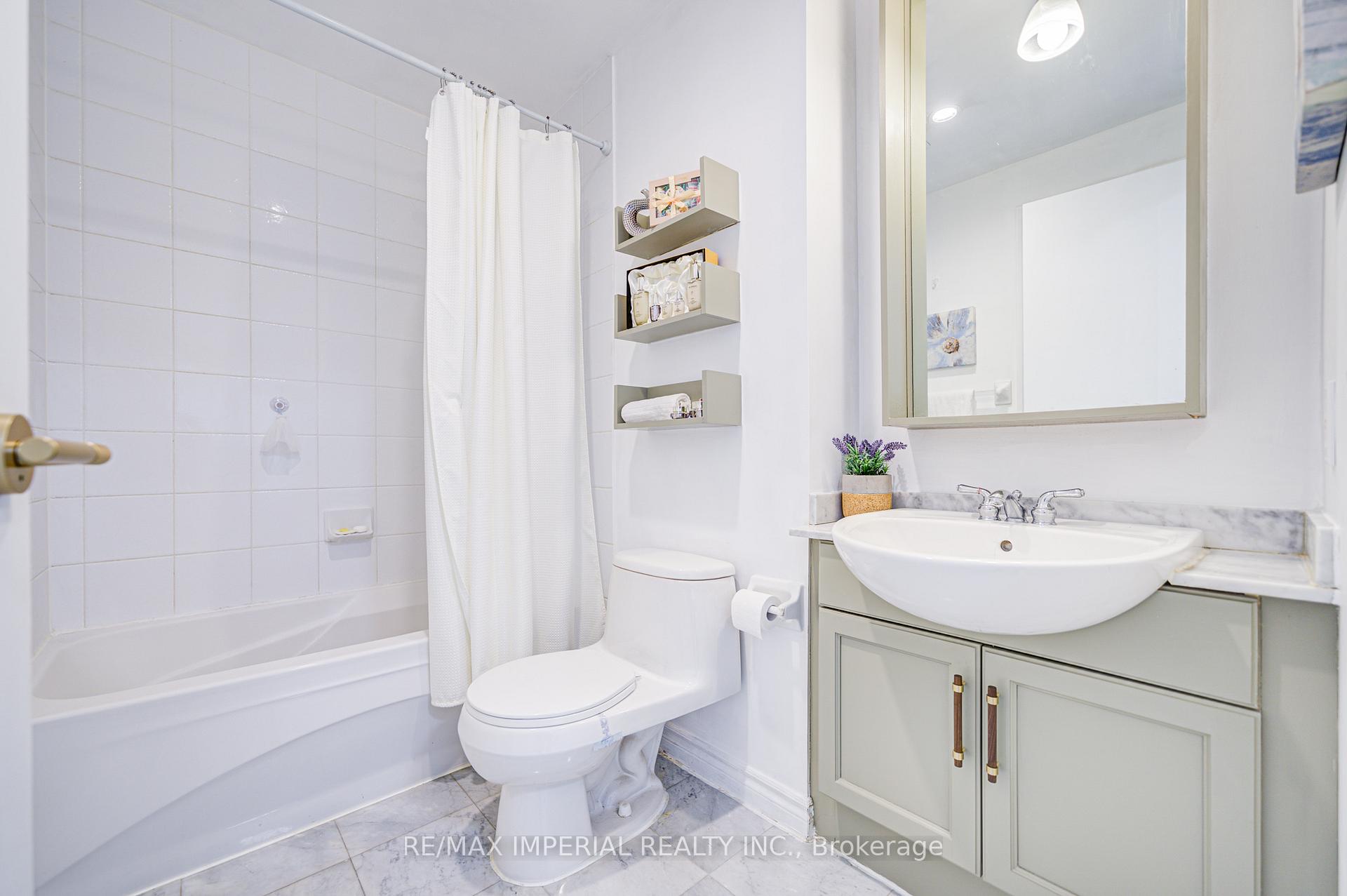 1 Bedroom Condo at 60 Byng, Toronto For sale