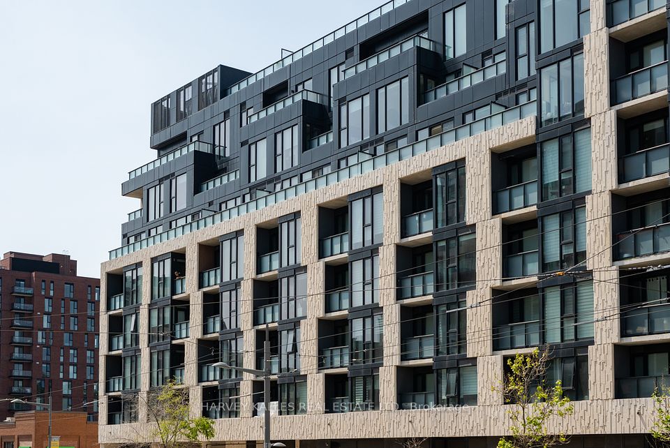 840 St Clair