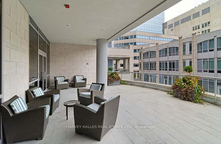 1 Bedroom Condo at 761 Bay, Toronto For sale