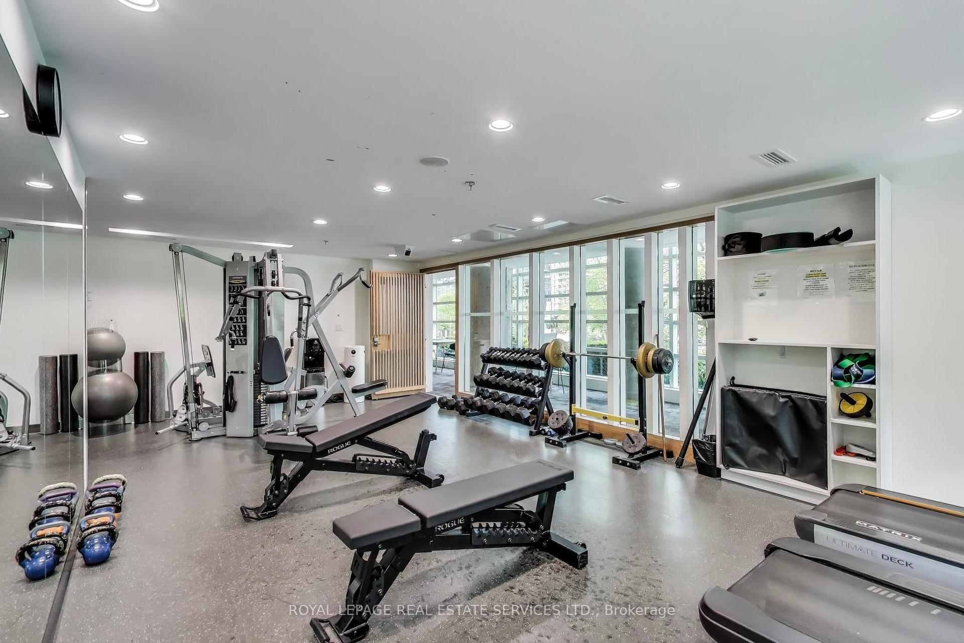 2 Bedrooms Condo at 81 Navy Wharf, Toronto For sale