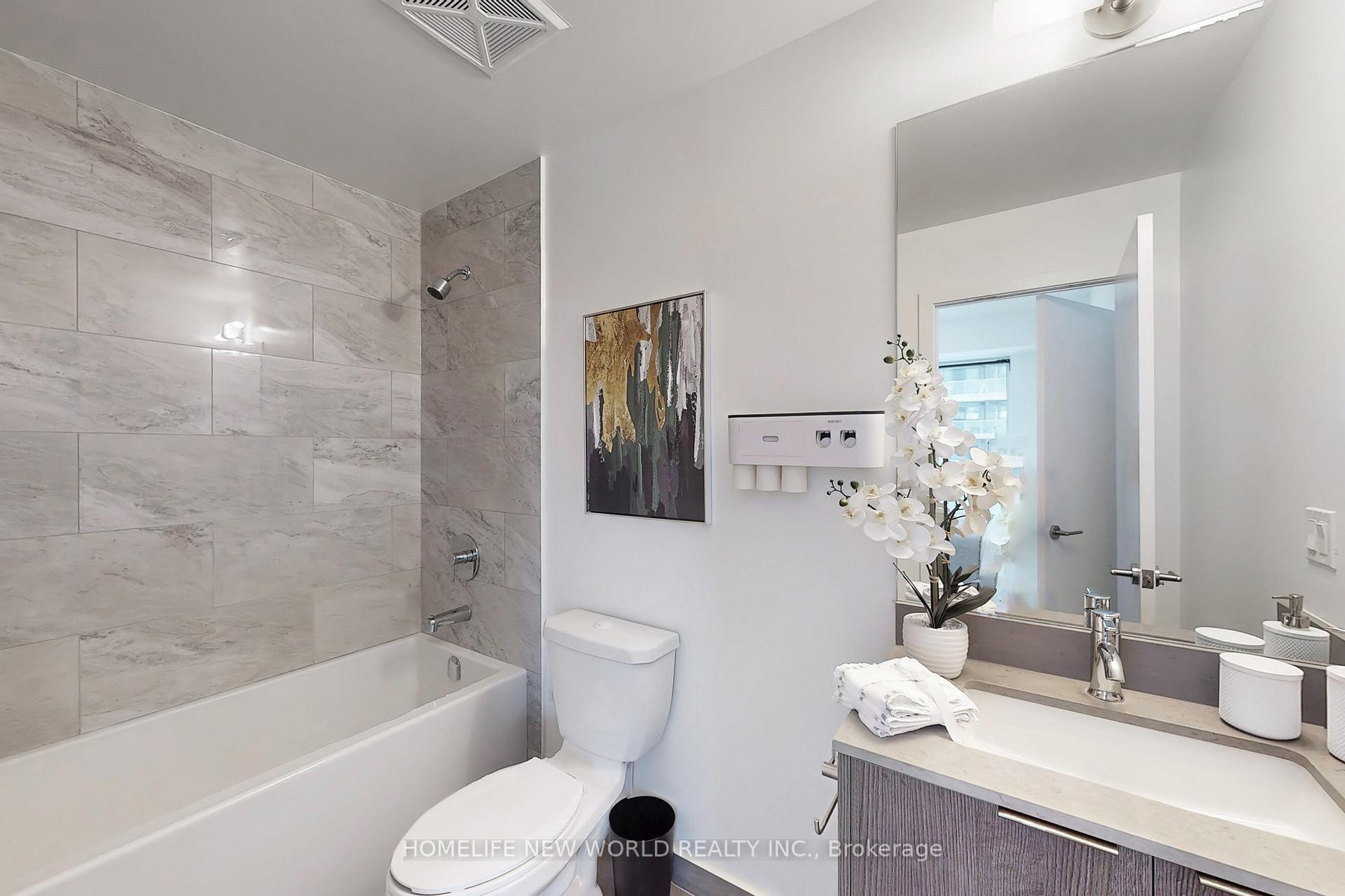 3 Bedrooms Condo at 38 Forest Manor, Toronto For sale