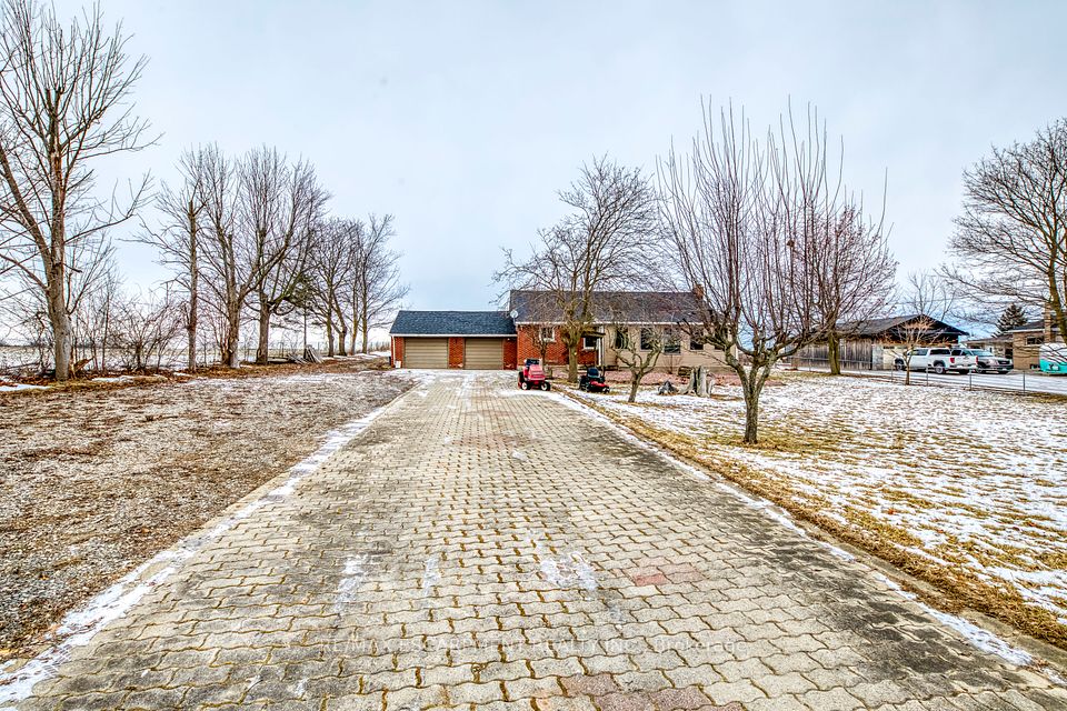 8110 Chippewa
