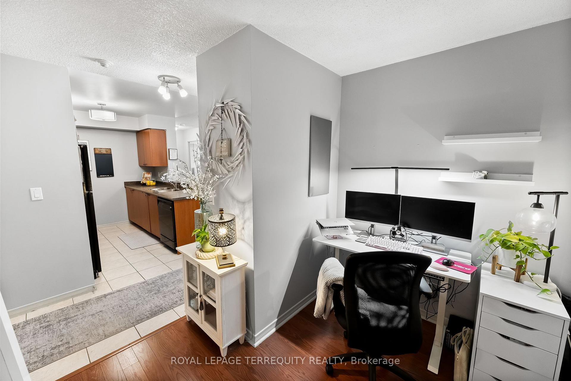 3 Bedrooms Condo at 3650 Kingston RD, Toronto For sale