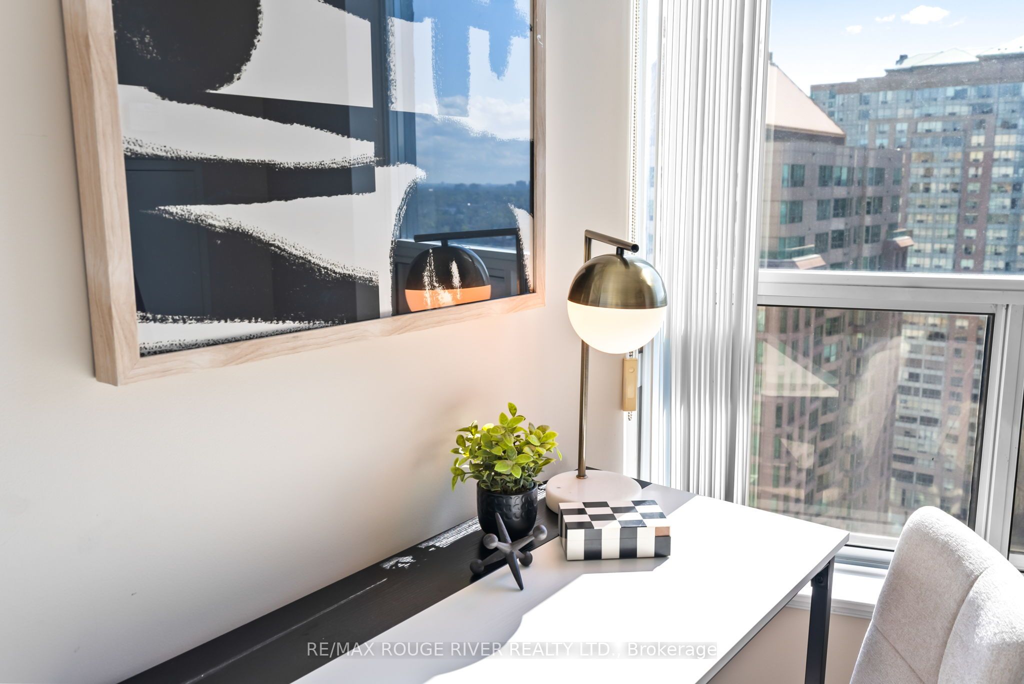 36 Lee Centre Drive, #2610