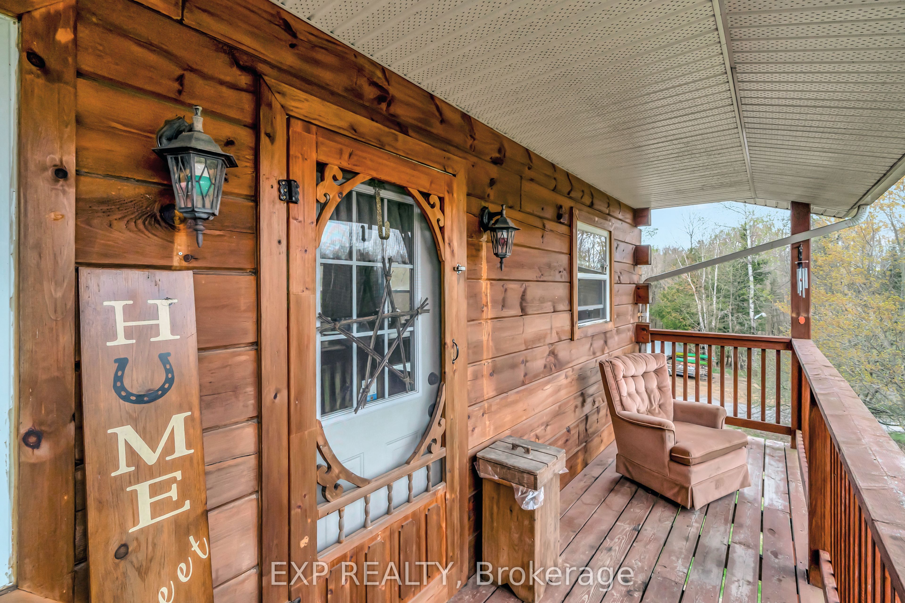 1469 Queensborough Road, Tweed Elzevir (Twp)