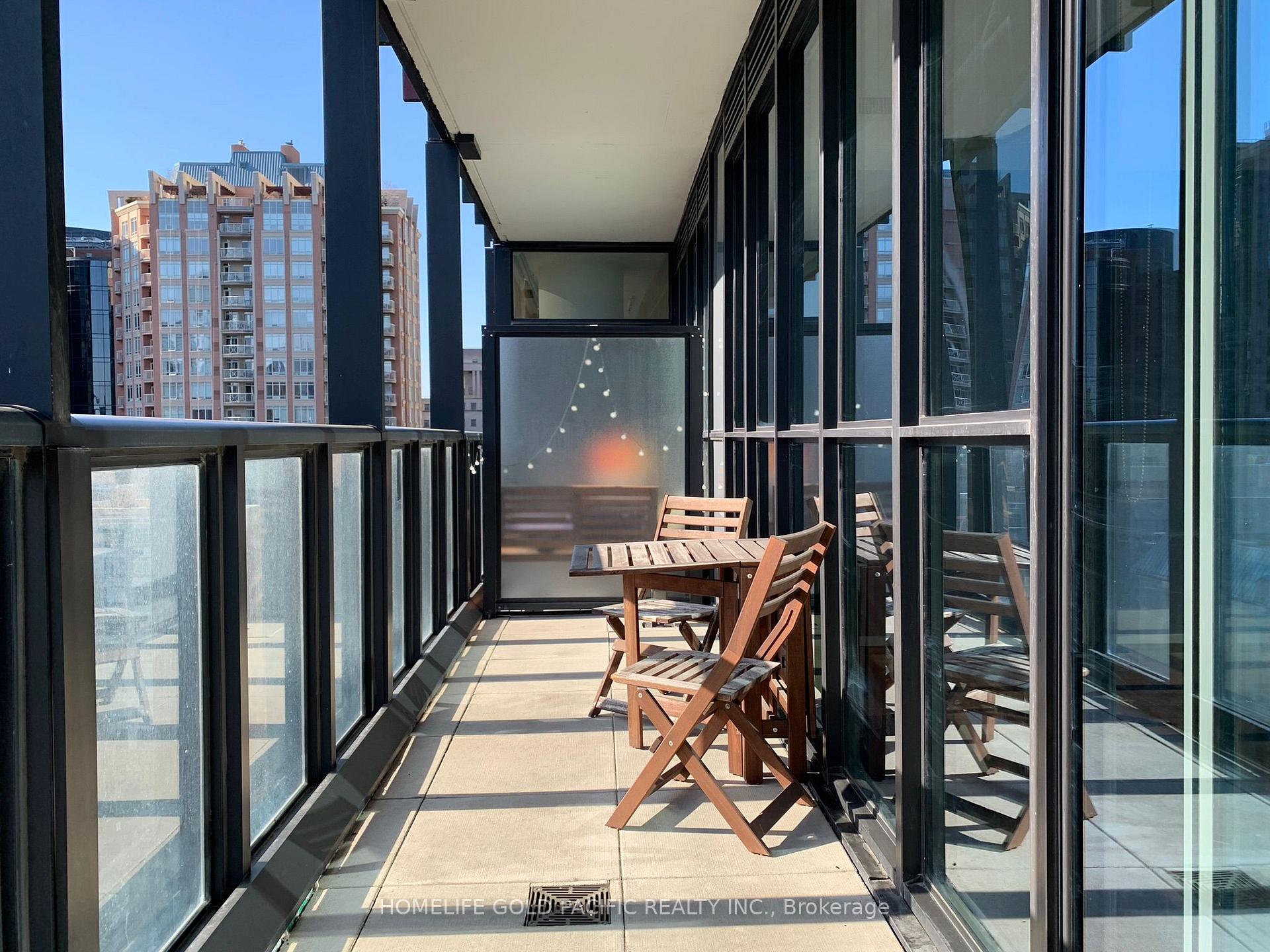 1 Bedroom Condo at 101 Charles, Toronto For sale