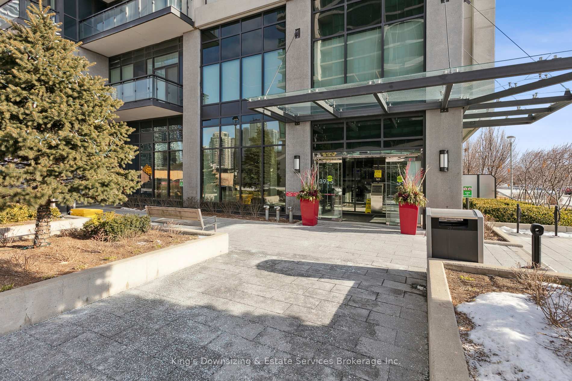 1 Bedroom Condo at 3975 Grand Park,  Mississauga For sale